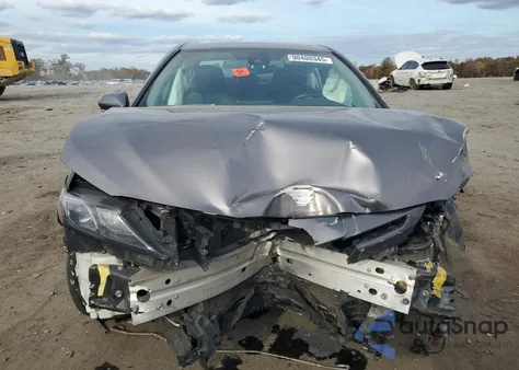 2021 Toyota Camry Se z USA, uszkodzony, nr VIN 4T1G11BK6MU030145